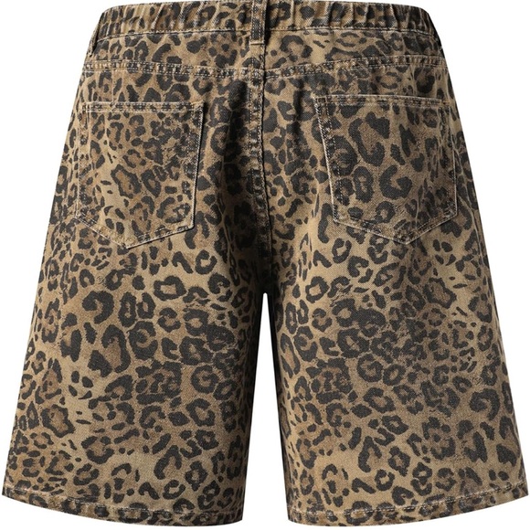 Cute Gal Leopard Print Unisex Y2K Mid Rise Jorts - Picture 2 of 3